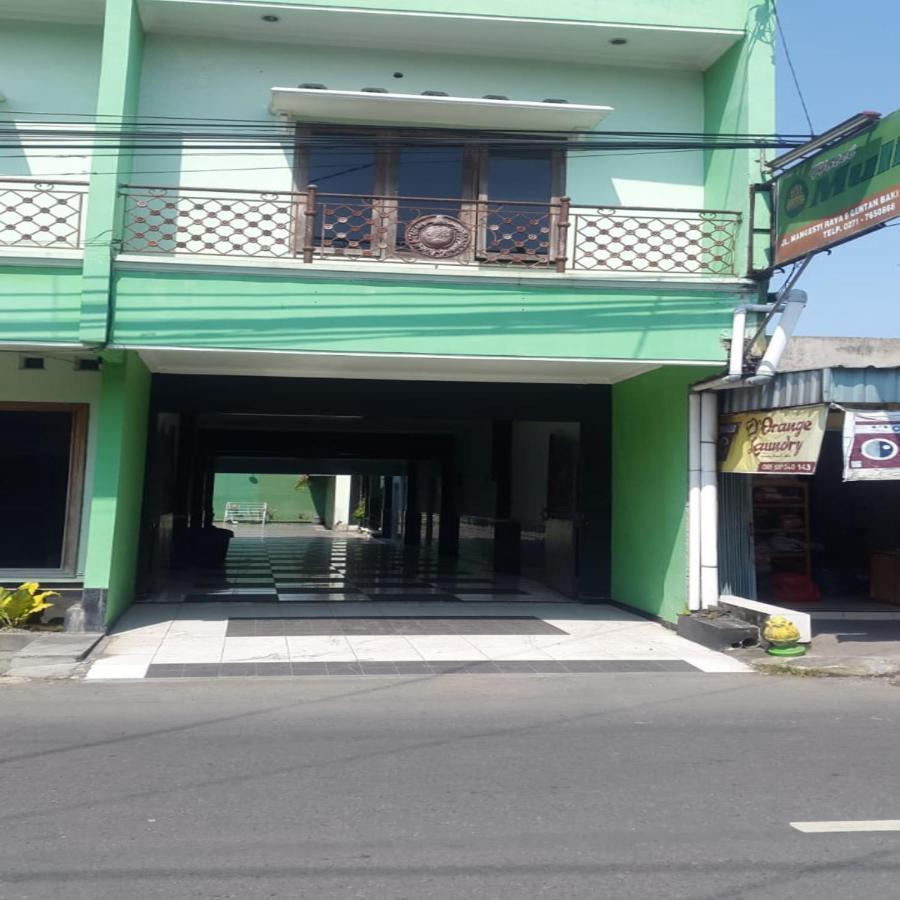 Hotel Mulia Lawean Bagian luar foto